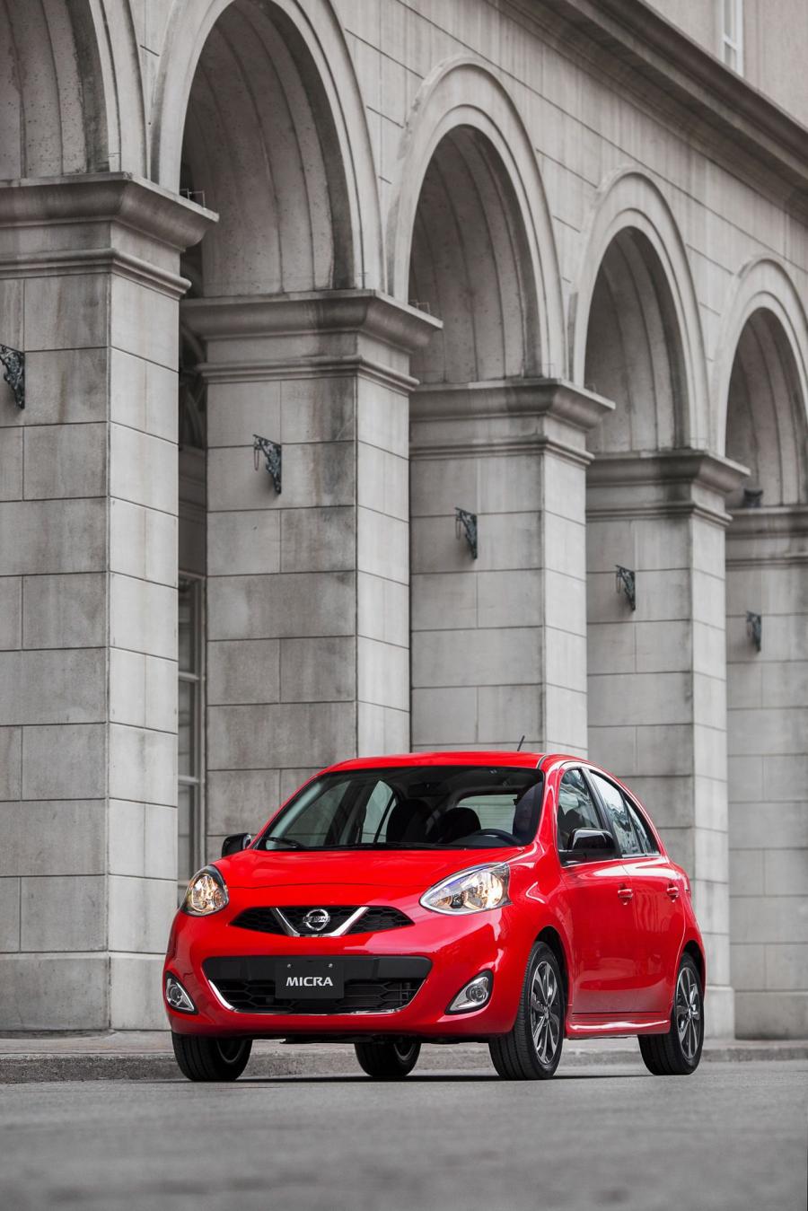  Nissan Micra 2015 года  (CA) (фото 4 из 45)